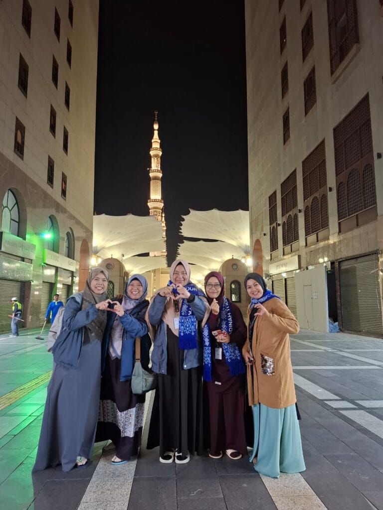 Aturan Mahram Umroh Wanita Terbaru 2026 yang Perlu Anda Tahu